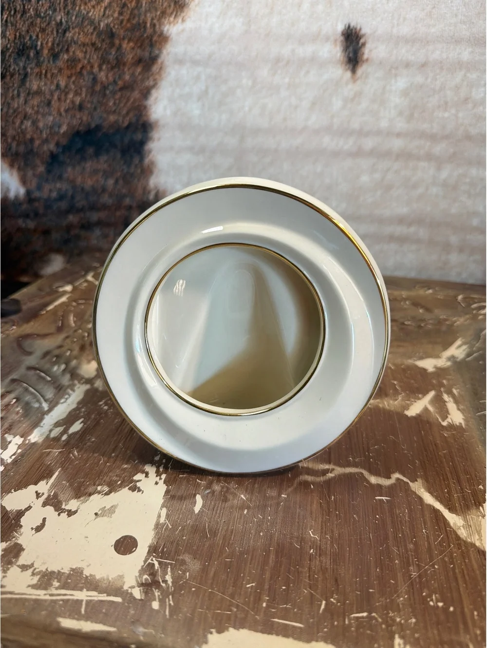Lenox Ivory Porcelain frame with Gold Trim